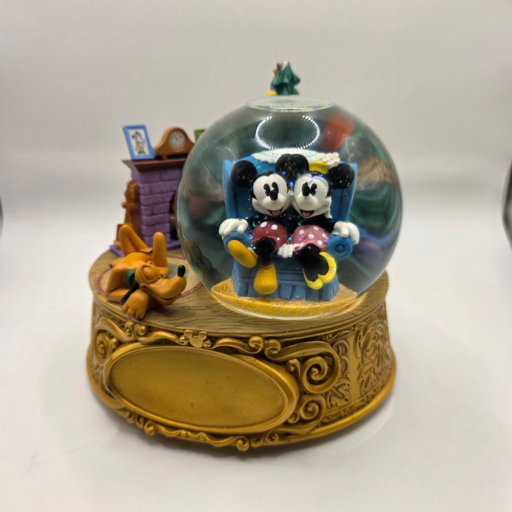 Disney Mickey Minnie Mouse Pluto Christmas Snow Globe Gold Base Deck The Halls